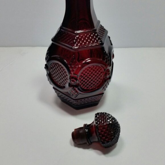 Avon 1876 Cape Cod Ruby Red Decanter and 5 Wine Goblet Set Sherry Cordial - Picture 5 of 10